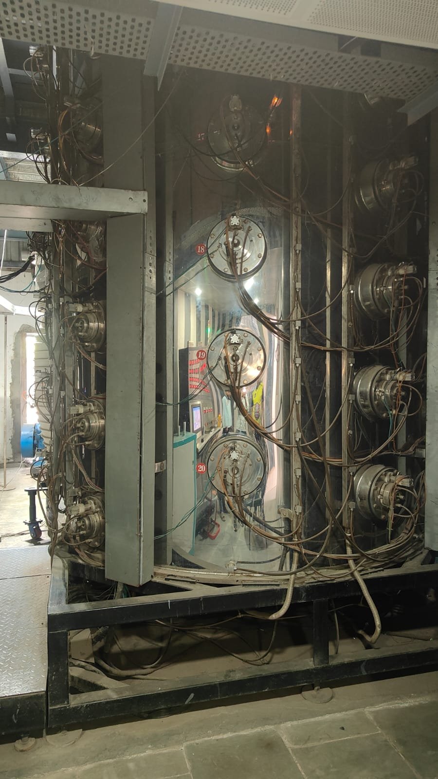 Physical Vapor Deposition (PVD) ION Coating Machine